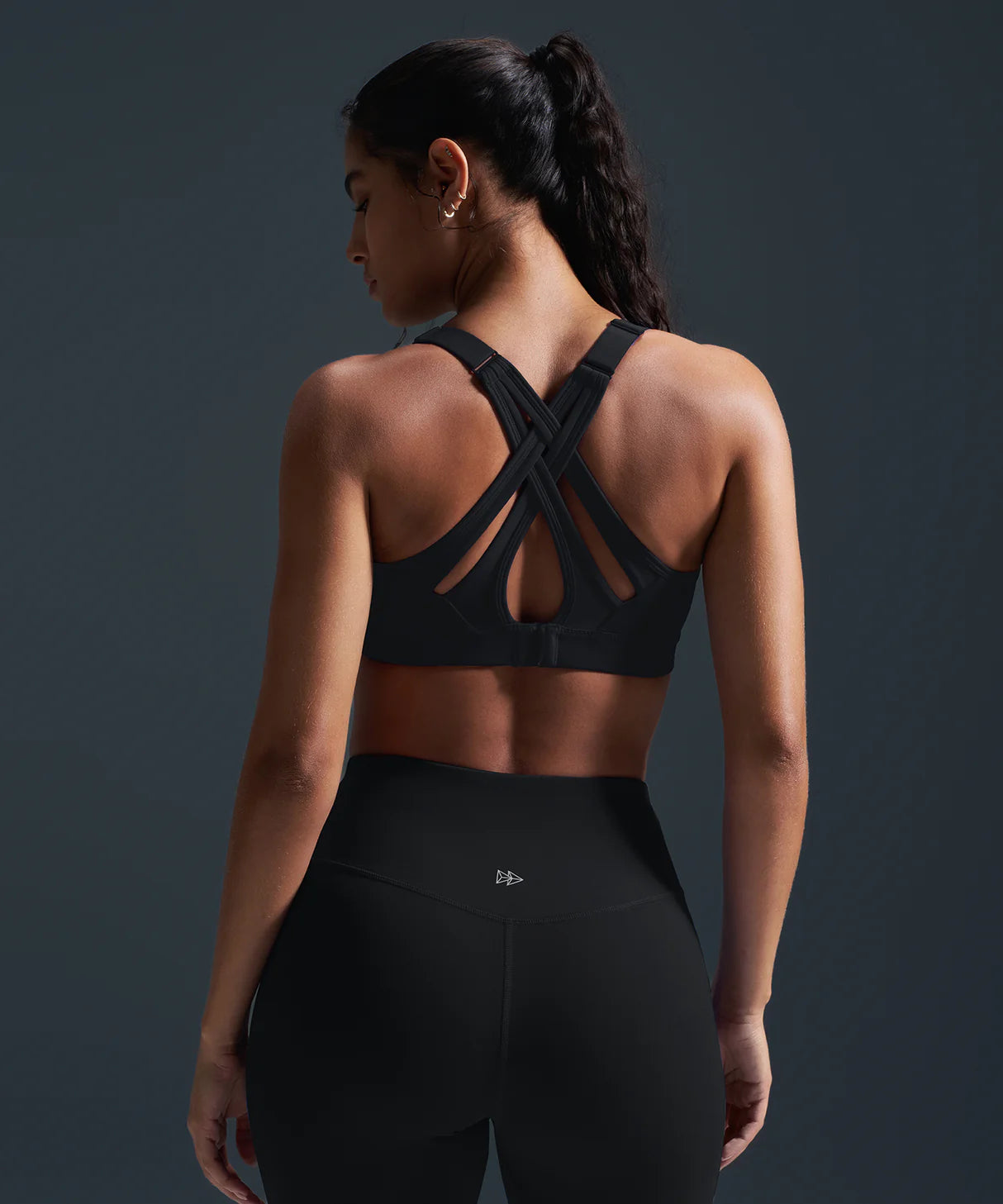 Women Medium to High Impact Sports Bra, Cross-Back Strappy Workout Crop Top with Pads, No Bounce Support for Running, Yoga, Gym