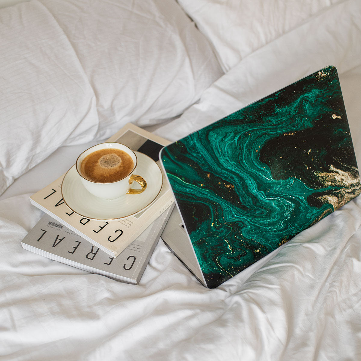 Emerald Pool - Macbook Case